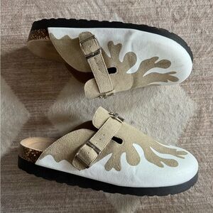Unisex beige and White Suede Slide Clogs with Buckle